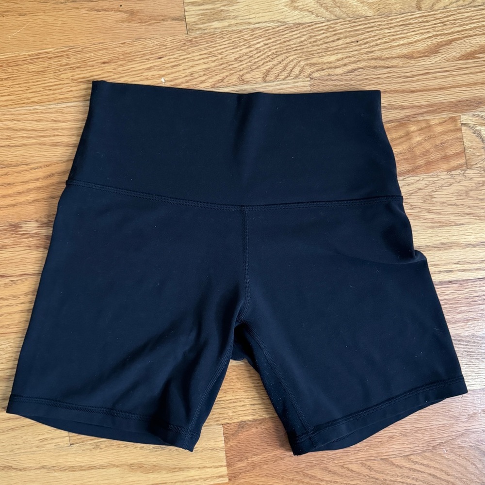 Lululemon Align High-Rise Short 6"